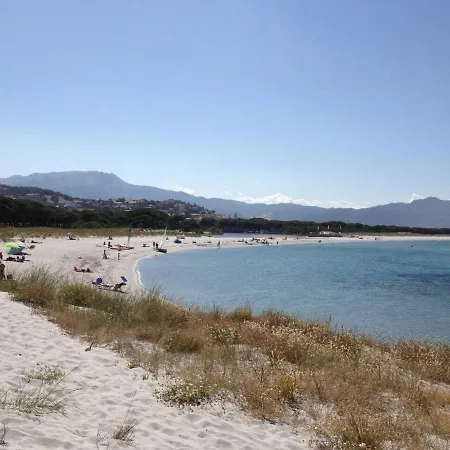 A Due Passi Dalla Spiaggia Apartment