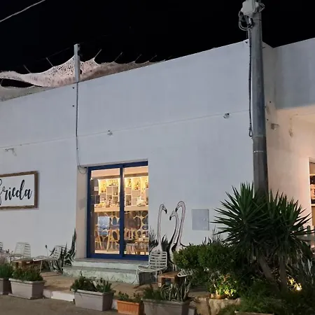A Due Passi Dalla Spiaggia Apartment