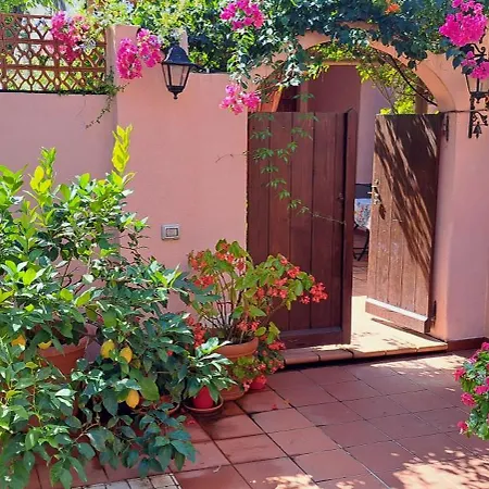 Apartment A Due Passi Dalla Spiaggia